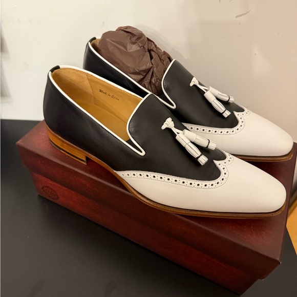 Mezlan Black and White Tassel Loafers main image 7